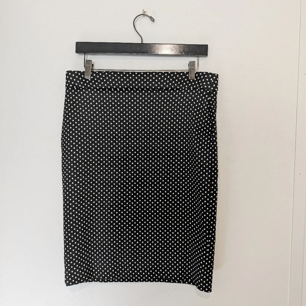 Elle Black and White Polka Dot Pencil Skirt M
